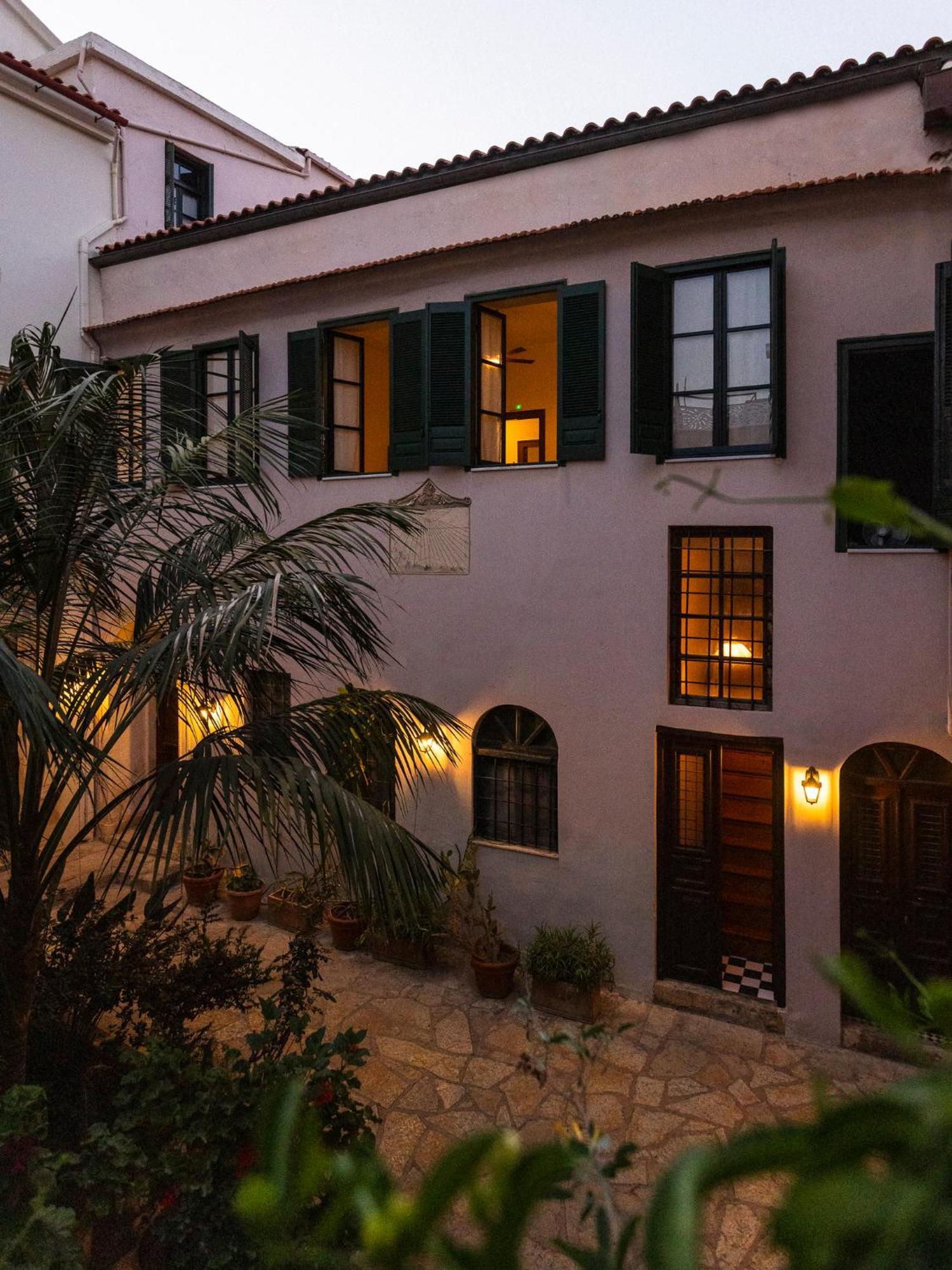 חאניה Sundial Lodge מראה חיצוני תמונה